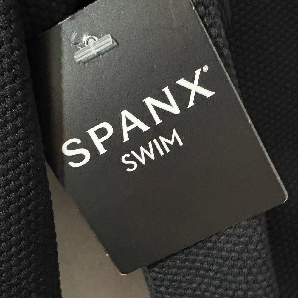 Spanx Pique Shaping One Piece Swimsuit Black Short Sleeve 50386R 2X - Picture 2 of 9